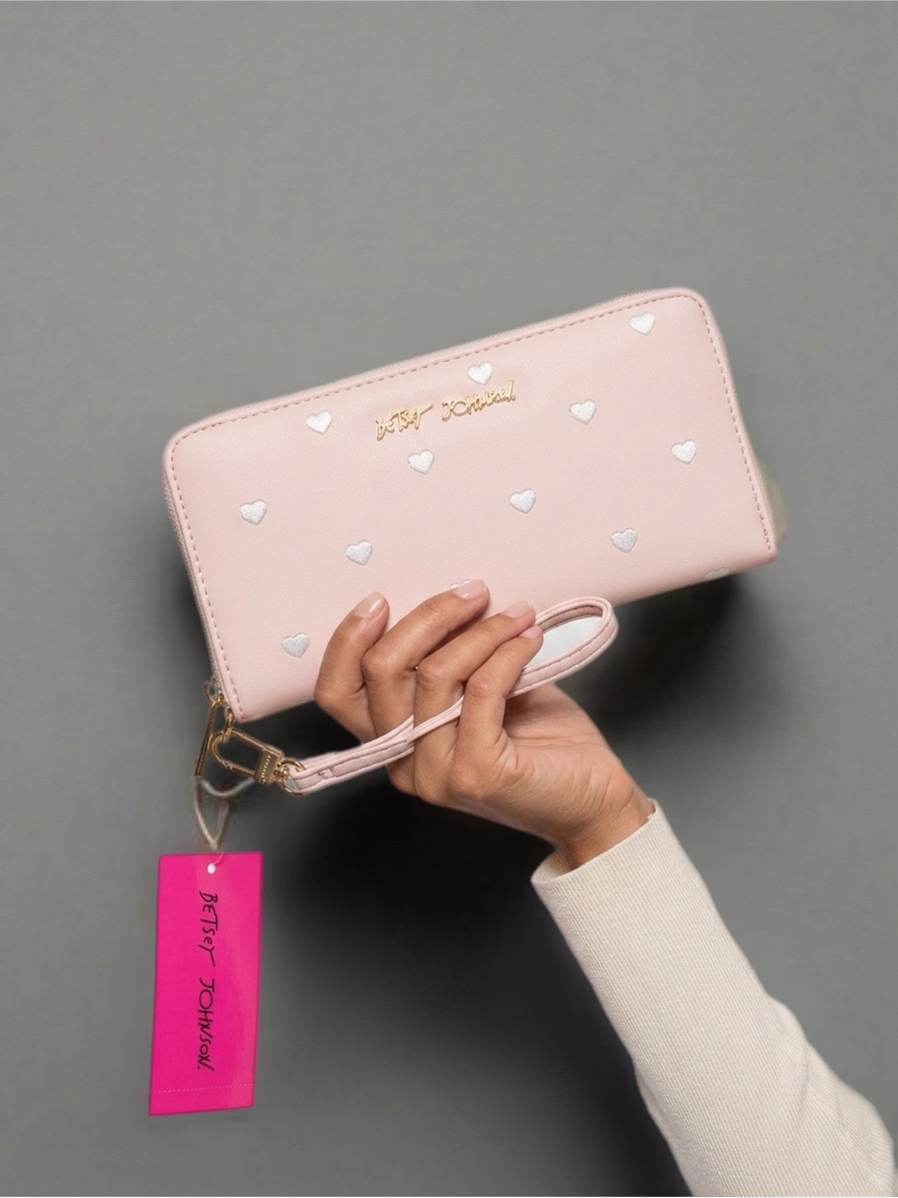 Betsey Johnson🌸Wristlet/Wallet